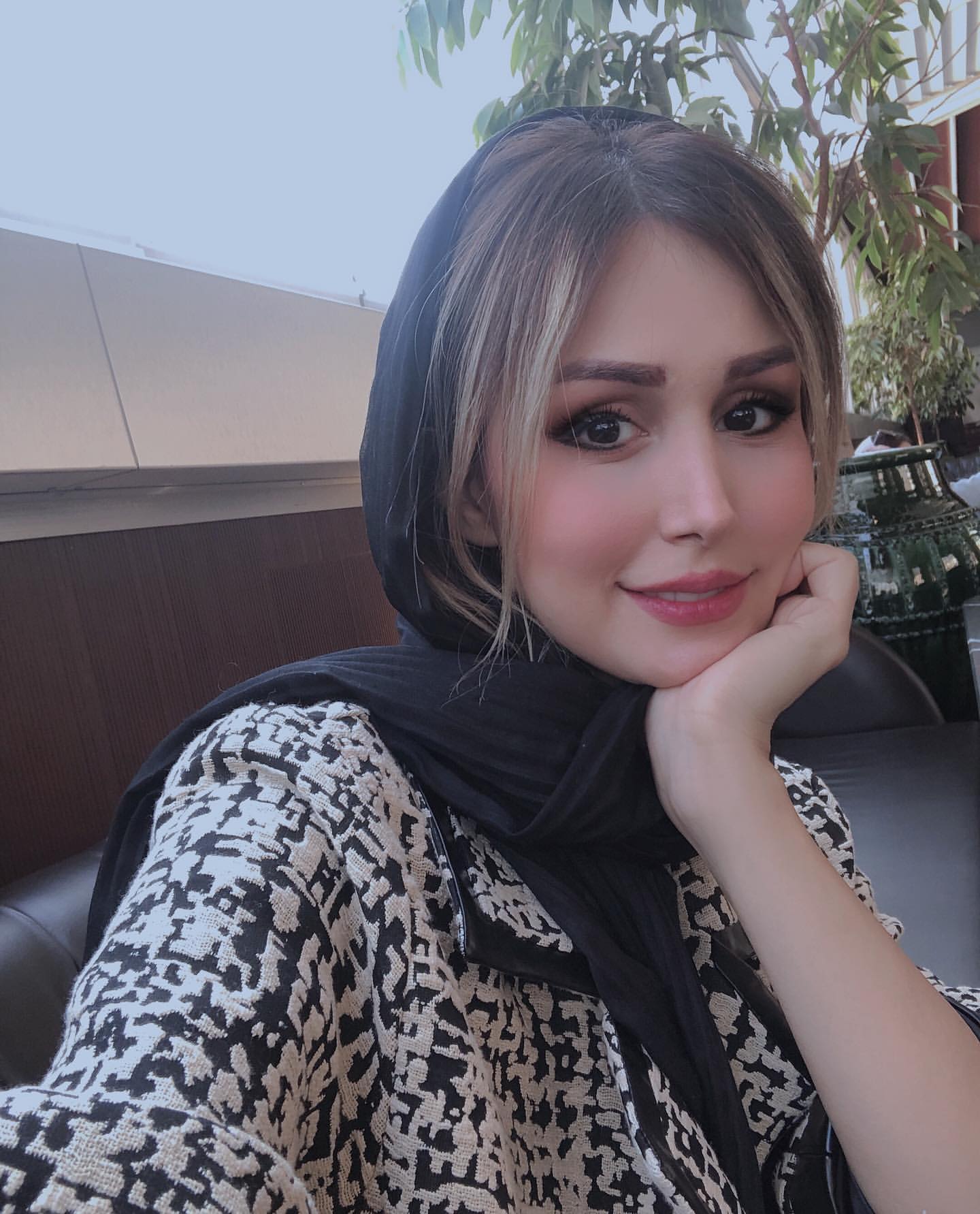 بیوگرافی همسر شاهرخ استخری سپیده بزمیپور سپیده بزمی پور بیوگرافی همسر شاهرخ استخری سپیده بزمیپور